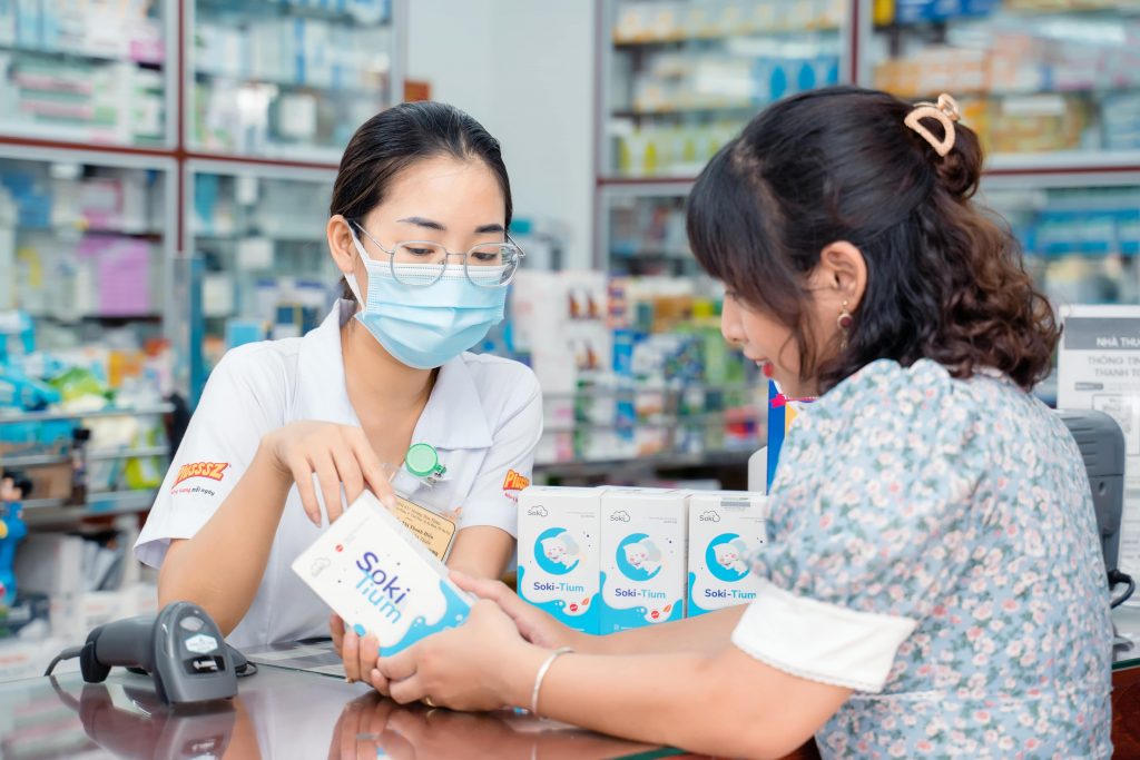 FPT Long Châu là nhà thuốc uy tín được nhiều khách hàng tin tưởng khi hợp tác với các loại dược phẩm uy tín, dược sĩ tư vấn tận tâm và có nhiều khuyến mại dành cho khách hàng