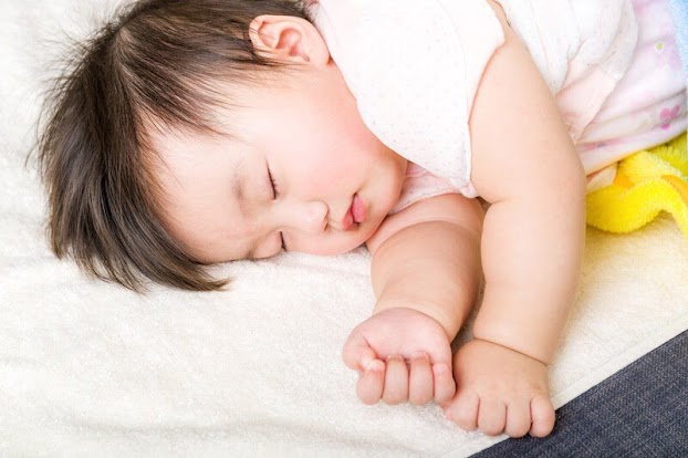 10 cách giúp con ngủ ngon vào ban đêm, ít quấy khóc